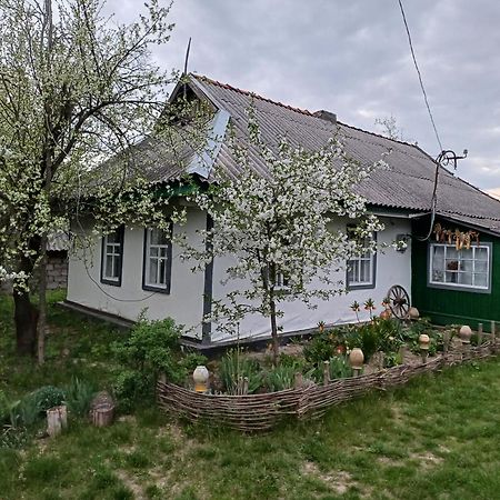 Медова Садиба Subbotiv Dış mekan fotoğraf