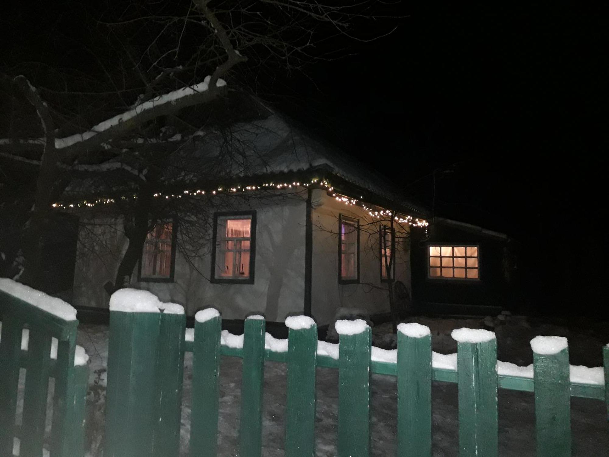 Медова Садиба Subbotiv Oda fotoğraf